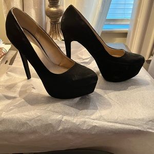 Black suede heels